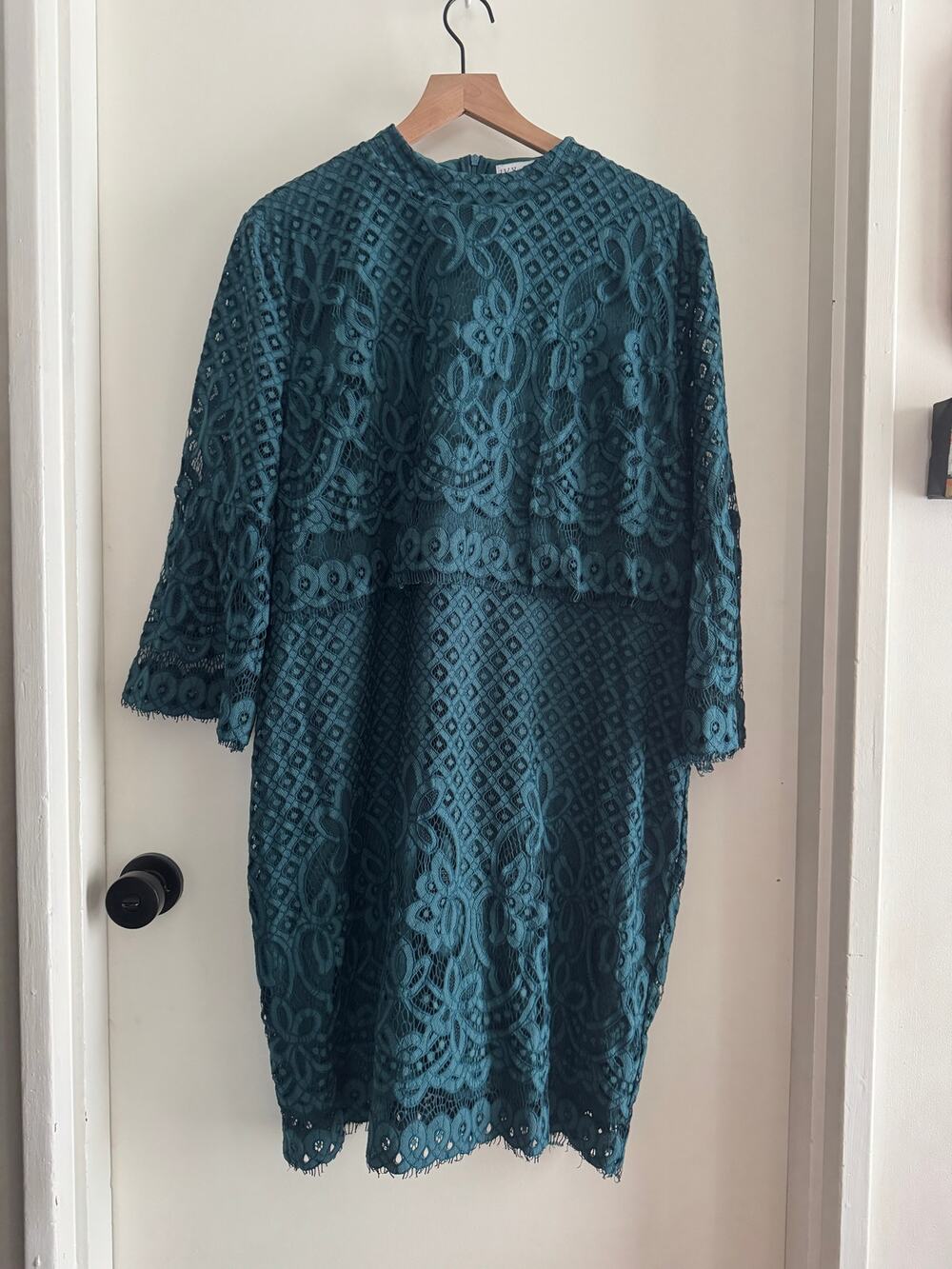 IVY CITY CO - LACEY lace sheath dress - dark teal - 2x